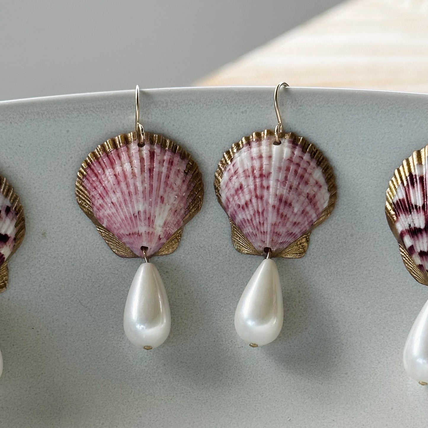 Scallop Pearl Earrings