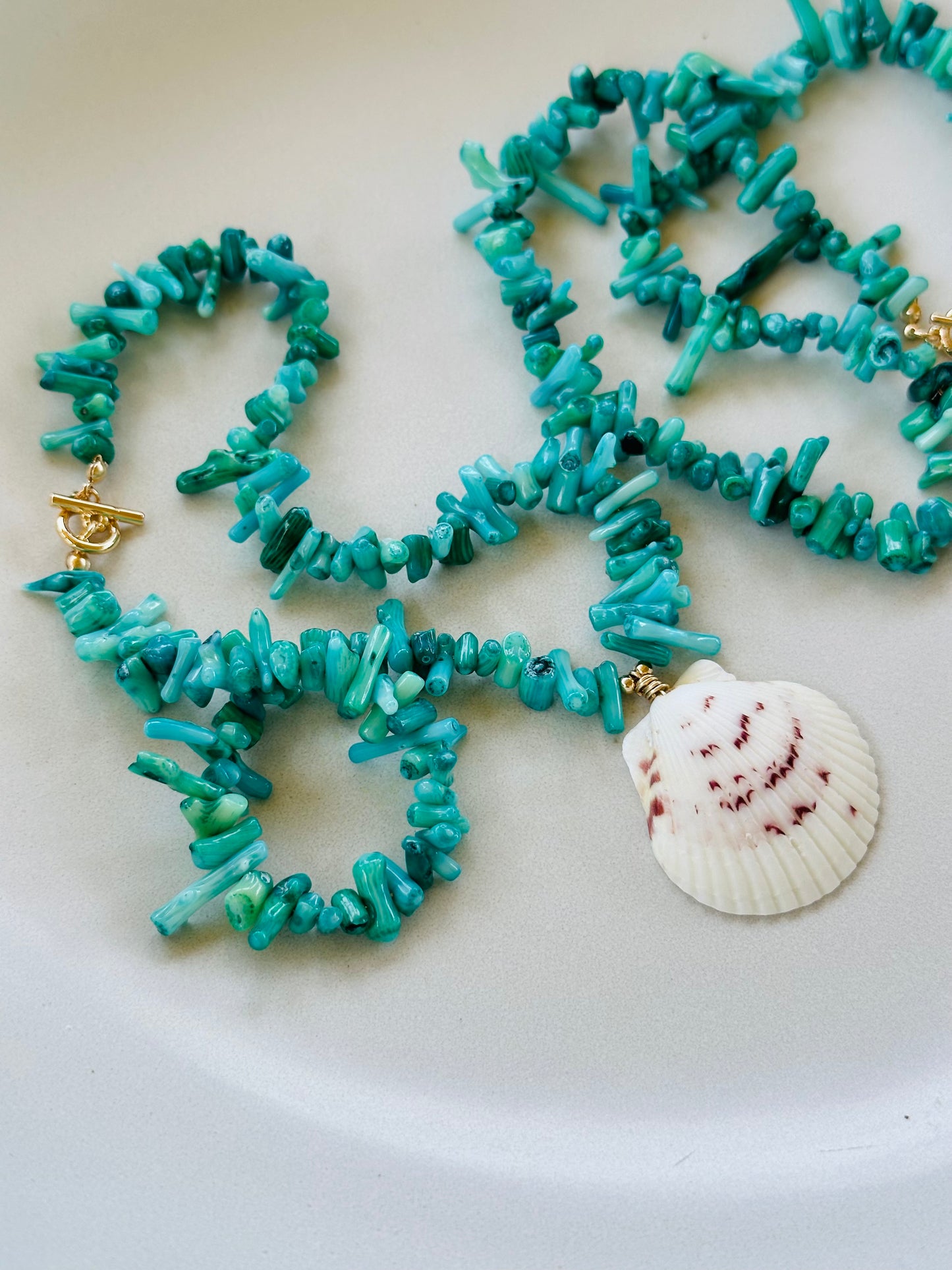 Turquoise Coral Scallop Necklace