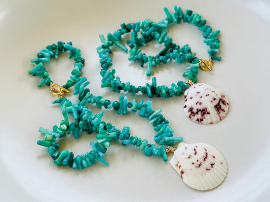 Turquoise Coral Scallop Necklace